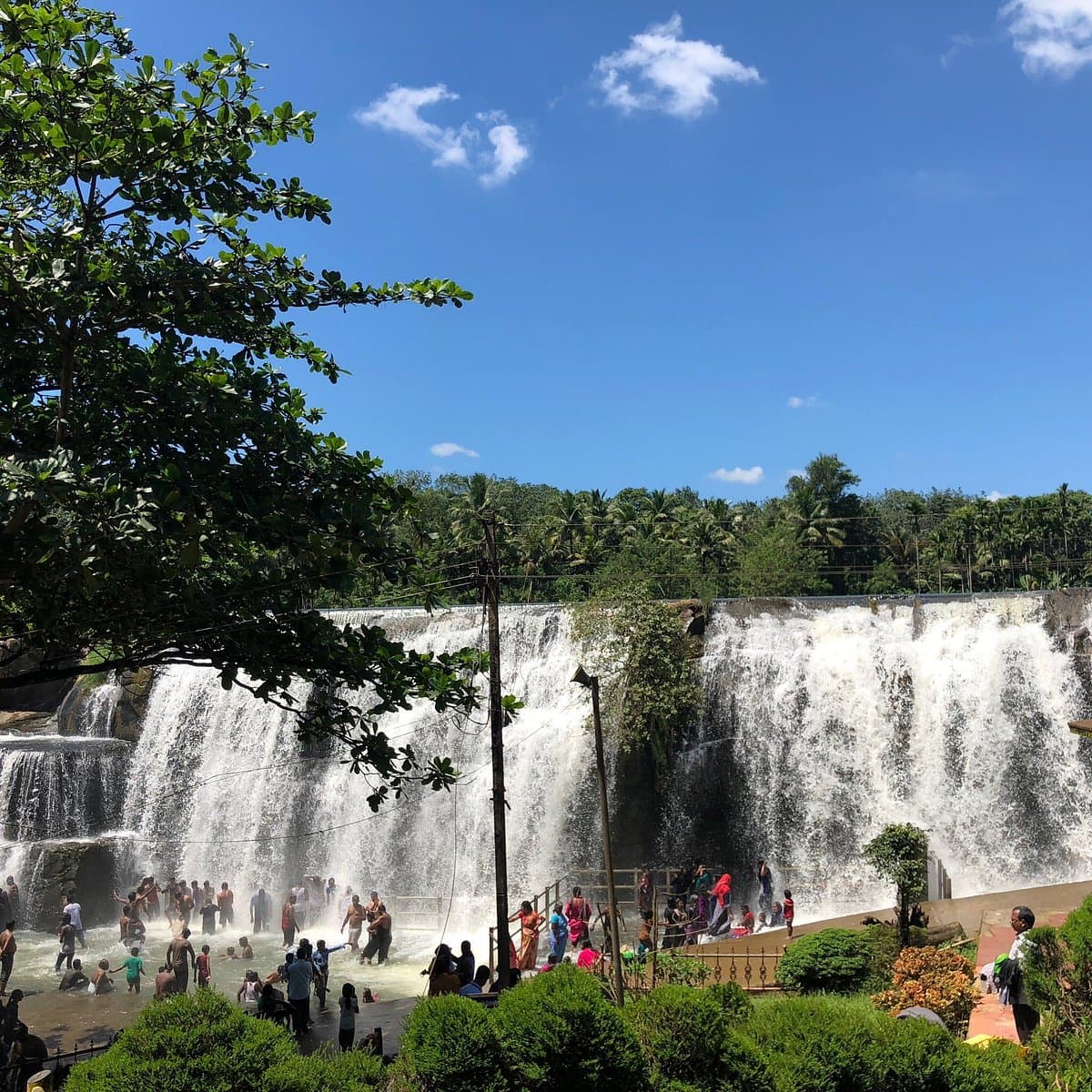 thirparappu falls